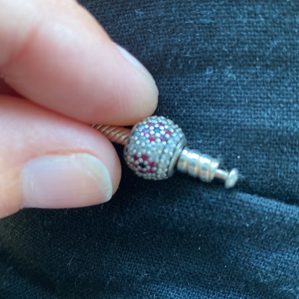🛍❤️AUTHENTIC PANDORA PAVE’ CZ RED DAISY Bead/charm SALE!!! - Picture 8 of 8